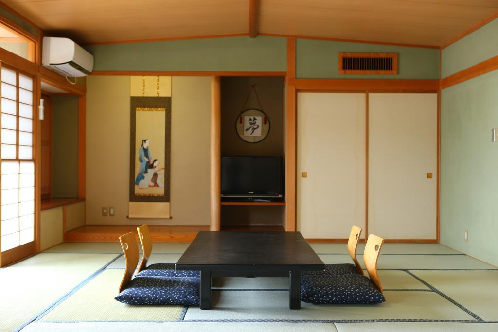 Ashiwada Hotel Фудзикавагутико Экстерьер фото